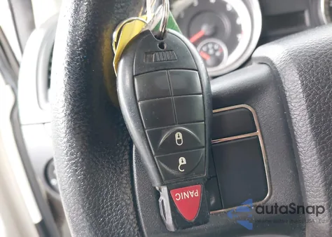 2012 Dodge Grand Caravan Se/Avp z USA, uszkodzony, nr VIN 2C4RDGBG6CR296487